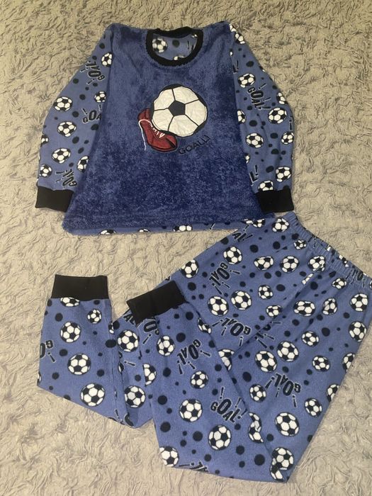 Тепла флісова піжама для хлопця 7-10 р