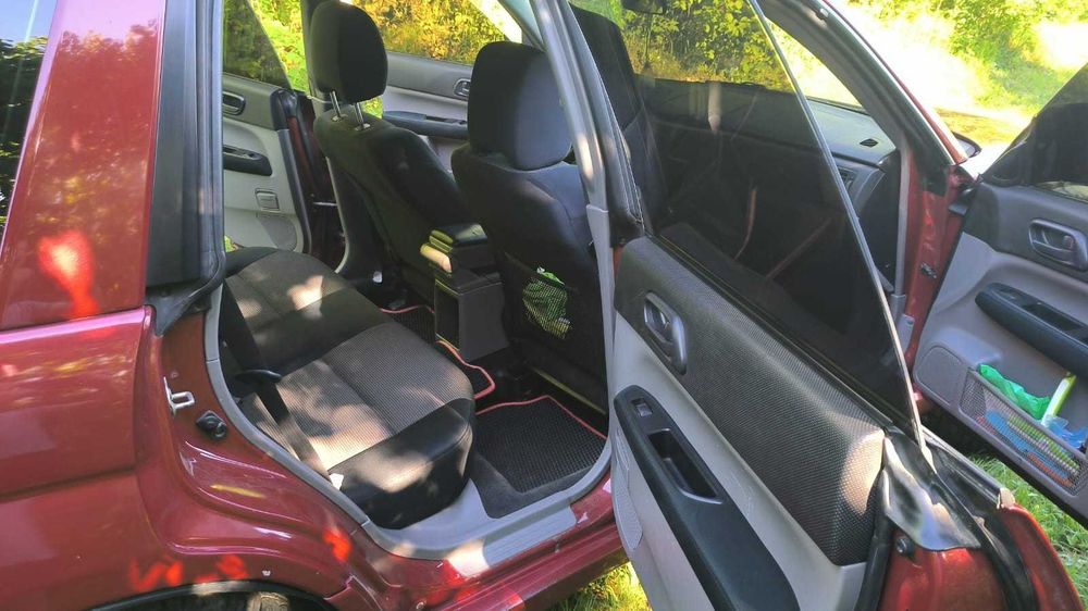 Subaru Forester SG 5