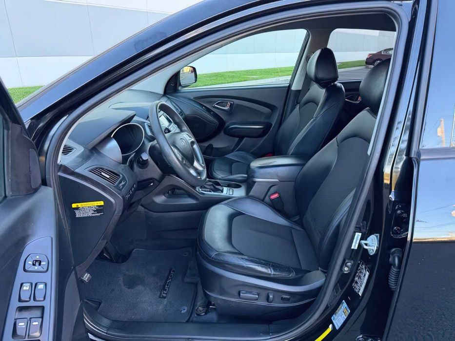 Hyundai Tucson GLS      2015