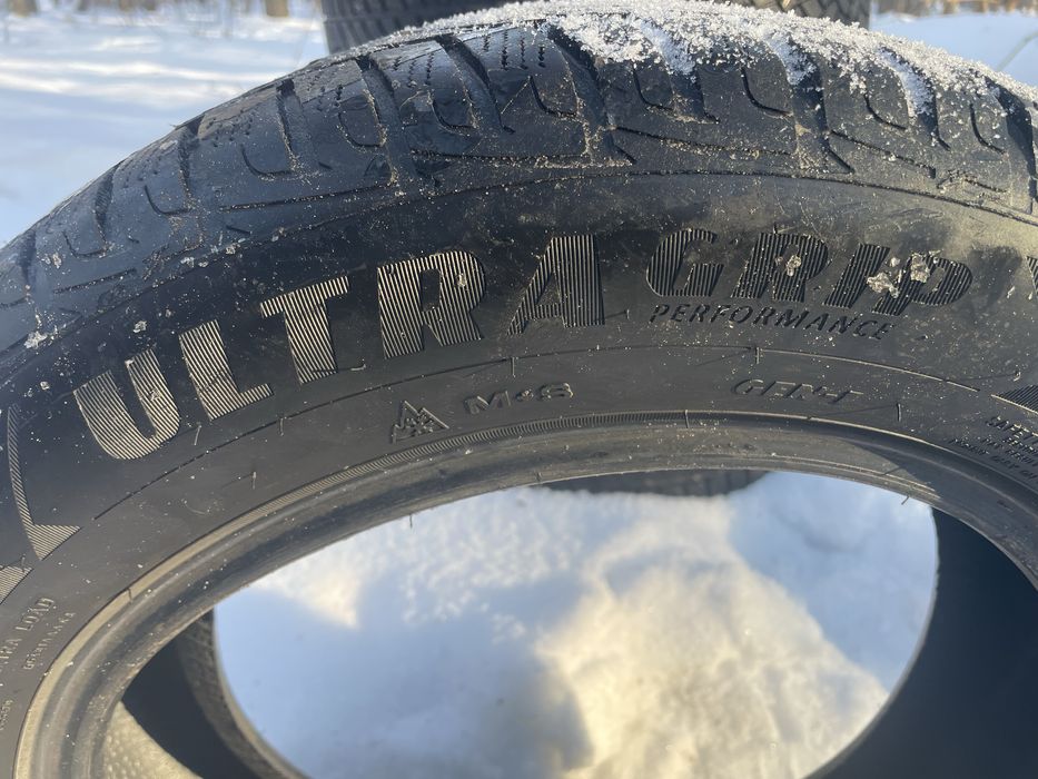 215/65/16 GoodYear Ultragrip Perfomance Зима