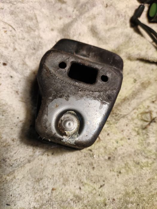 Tłumik do piły spalinowej Partner