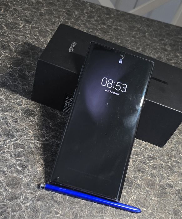 Продаю на запчастини смартфон Samsung Galaxy Note10 +