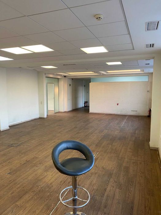 Продаж нежитлового приміщення просп. Чорновола район Макдональдса