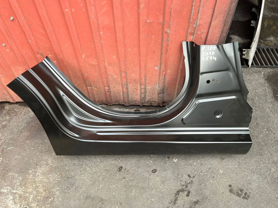 Peugeot 108 PAINEL EMBALADEIRA TRAS DIREITA - Z594