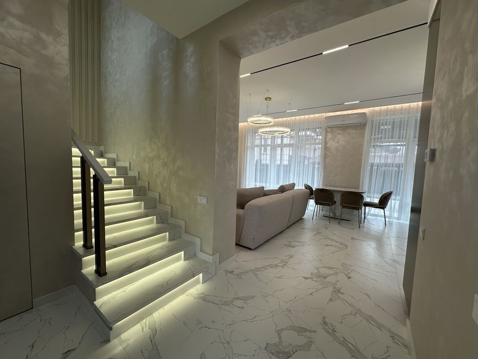 Продається будинок в районі Кварцу