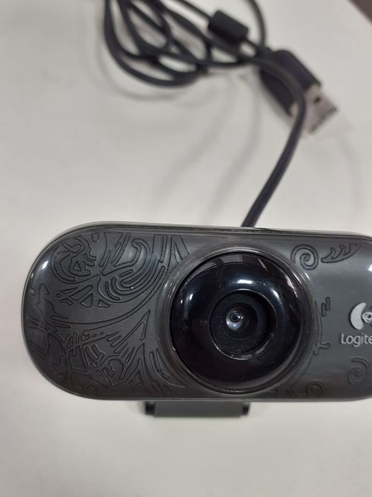 Веб-камера Logitech C-210