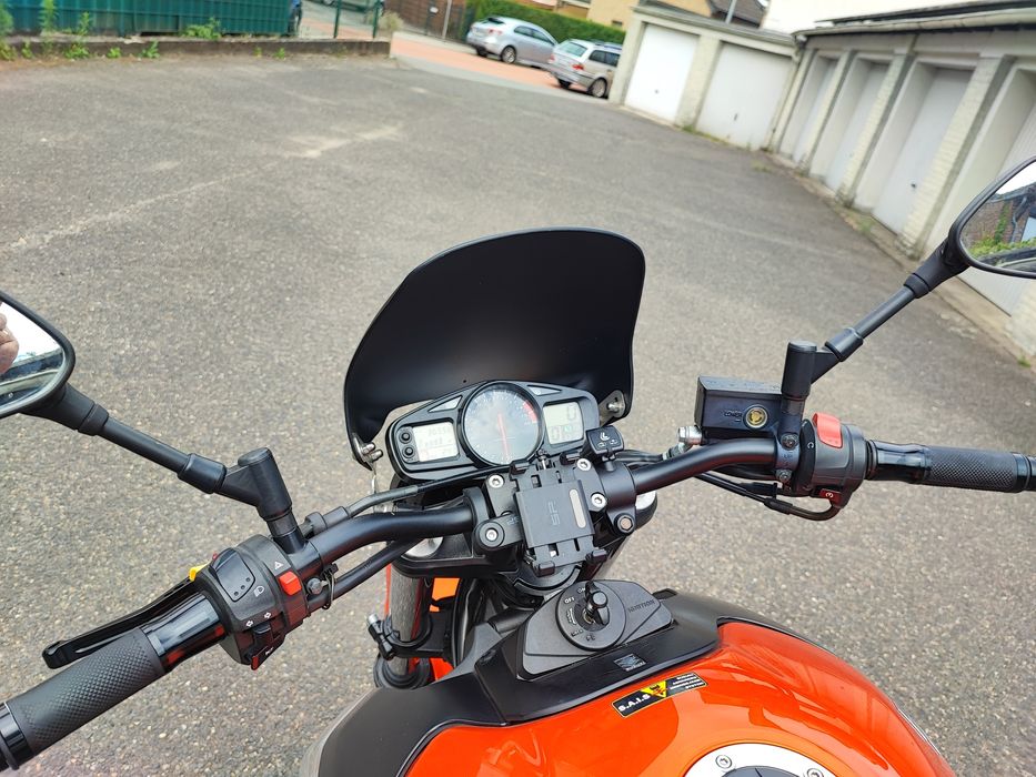 Suzuki GSR 600 2008 bogate wyposażenie