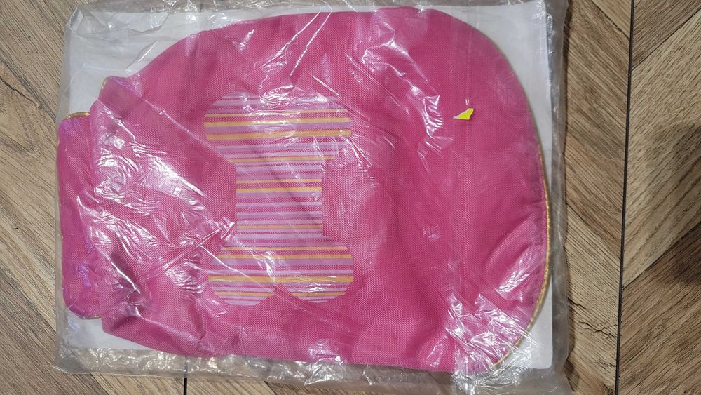 Małe ubranko dla psa różowe i niebieskie