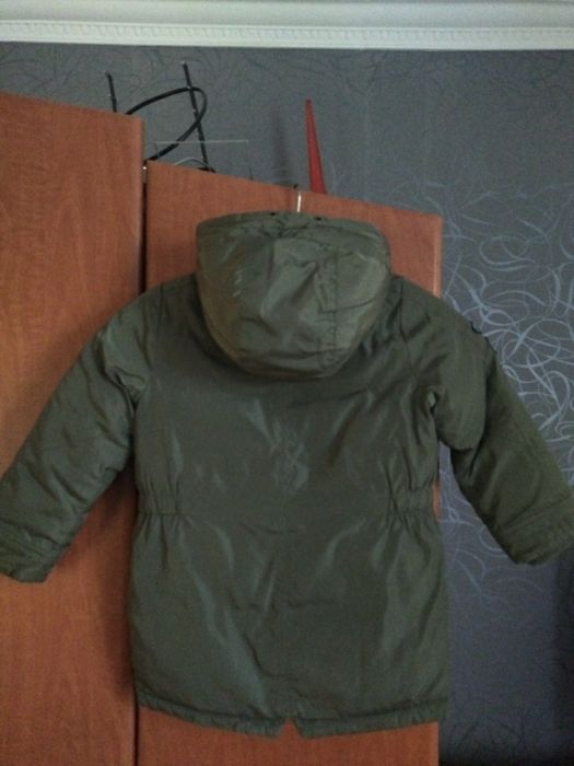Фірмова куртка  ПАРКА на холодну осінь, весну