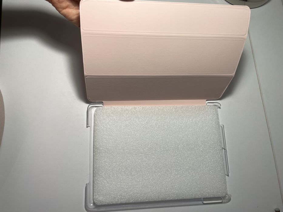 Чохол рожевий для iPad 10.2, модель 7-го покоління
