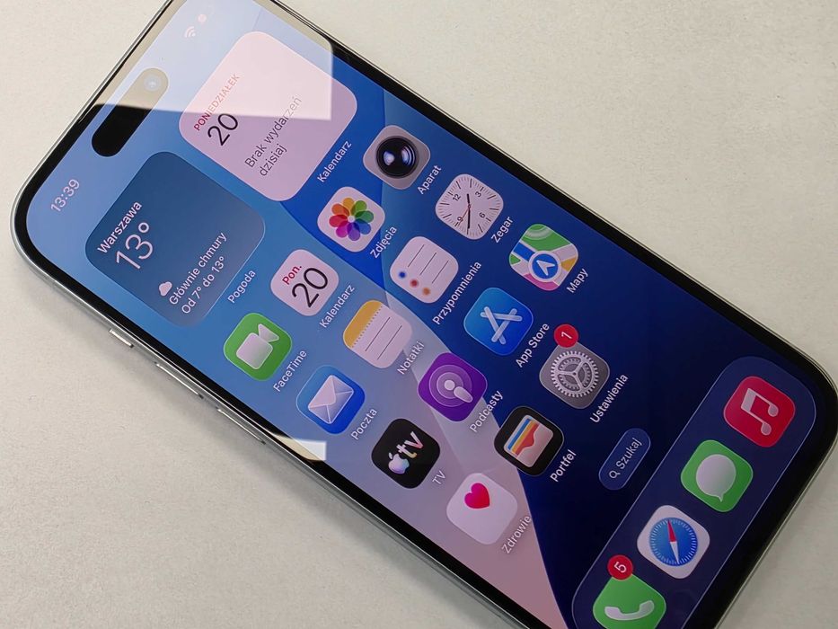 Iphone 15 128GB/ Blue/ Niebieski/ Bateria 84%/ Grade A + ładowarka/ Gwarancja 6 MSC
