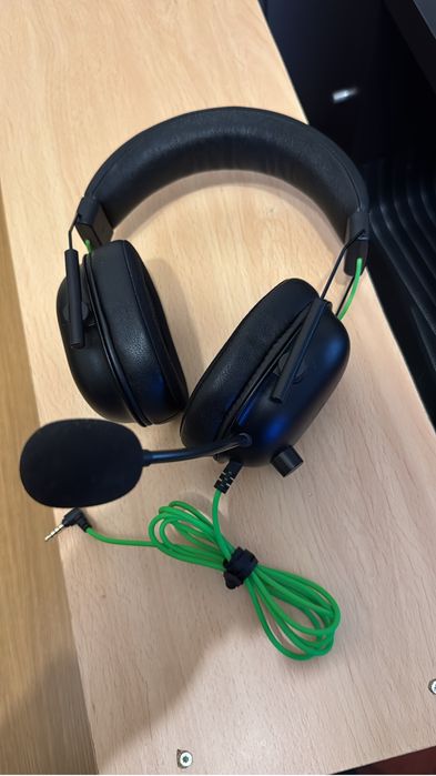 Auscultadores Razer Blackshark V2 X - Preto/Verde