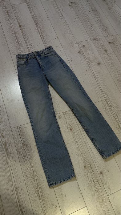 Продам блакитні джинси ZARA