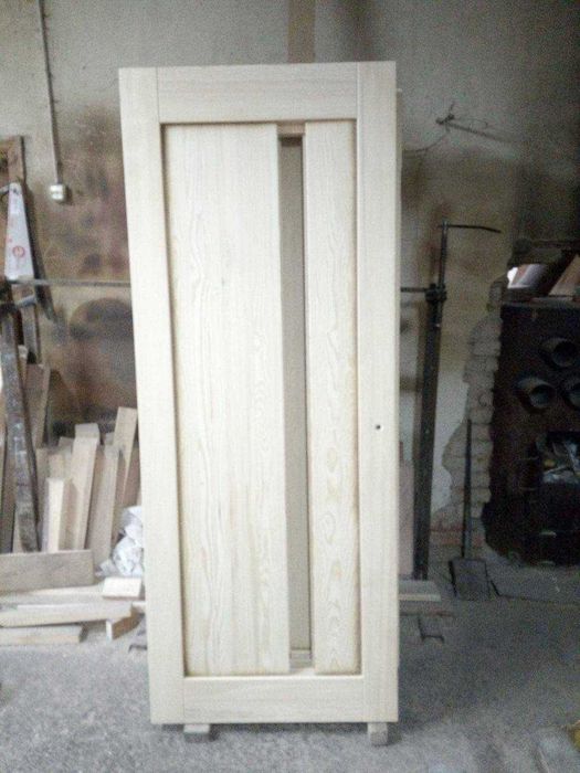 Міжкімнатні дерев'яні двері під замовлення