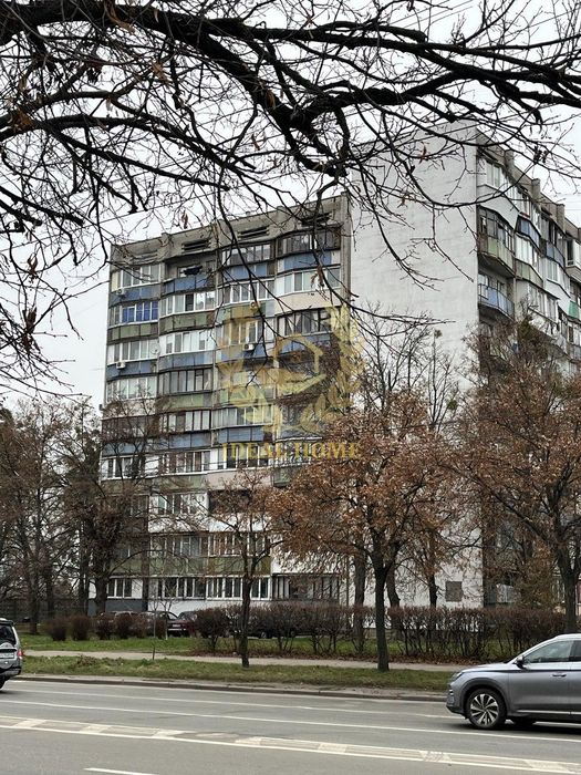 Продаж 1к квартири на Виноградарі
