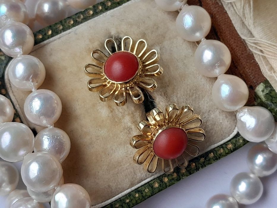 Piękne retro Kolczyki 3.8g Koral Złoto 585