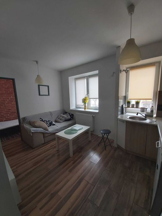 Do wynajęcia kawalerka przy ul Górniczej - Fabryczna