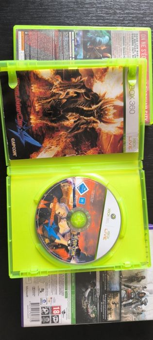Devil may cry 4/Batman Arkham city/Assassin's Creed 4 black flag Xbox 360