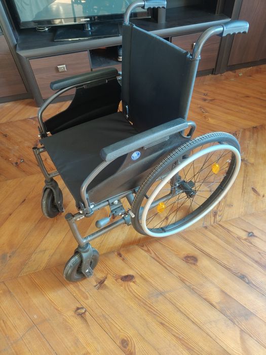Nowy Wózek inwalidzki