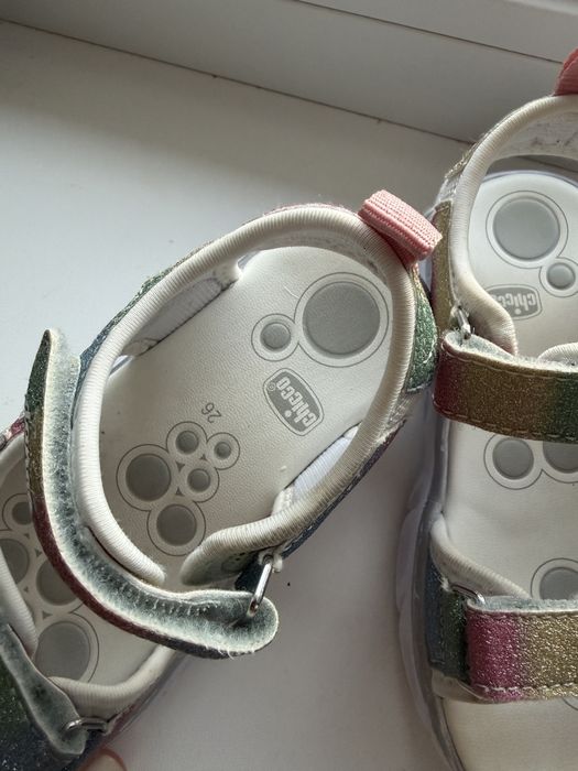 Босоніжки Chicco 26 розмір