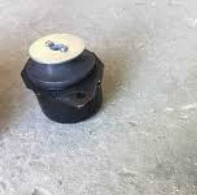 подушки двигуна Мазда РХ-8 (MazdaRX-8 ) FE05-39-040A