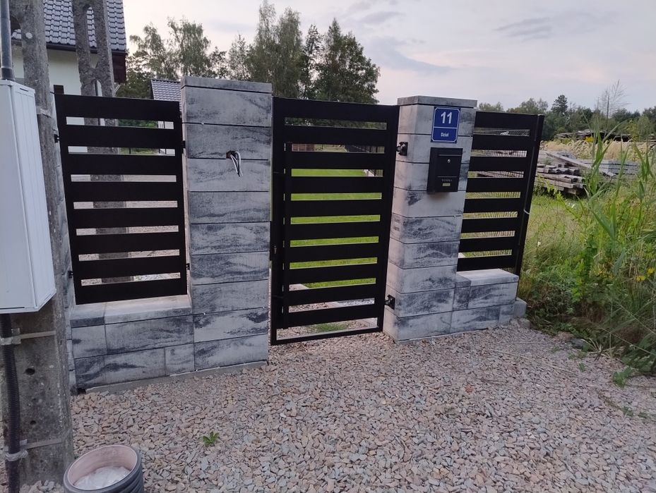 brama przesuwna solidna