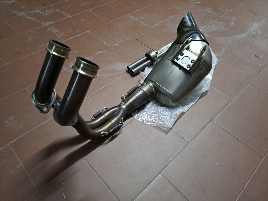 Akrapovic MT 07 titanium