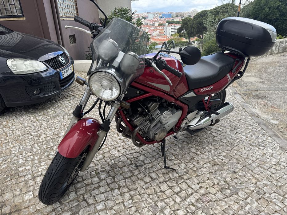 Moto xj 600  €1700