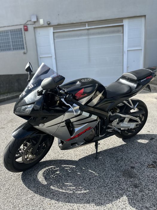 Honda cbr 600 rr