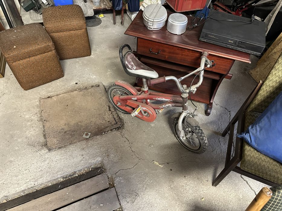 Starocie krzesła namiot