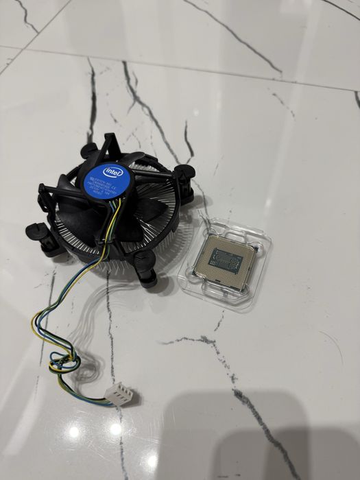 Procesor Intel Core i3 9100F