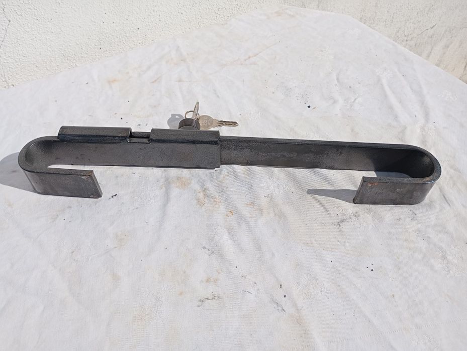 Tranca para o volante estado novo