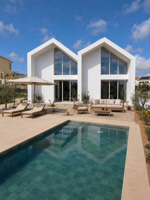 T2 Moradia geminada  / Semi-Detached Villa – Ericeira