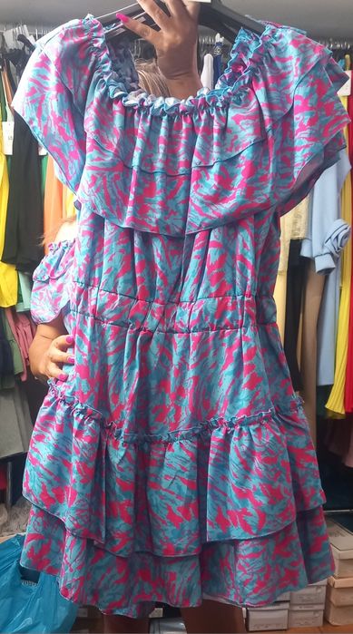 Roupa nova liquidação de stock