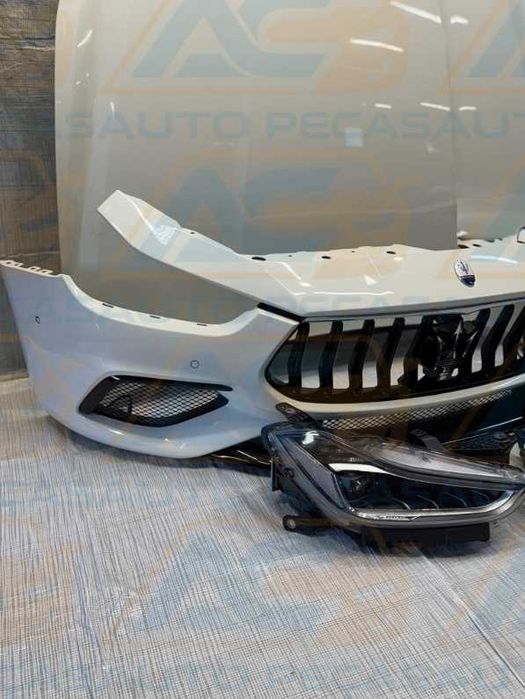 MASERATI GHIBLI GRANDSPORT Frente Completa 2 0 1 7 - 2 0 2 3