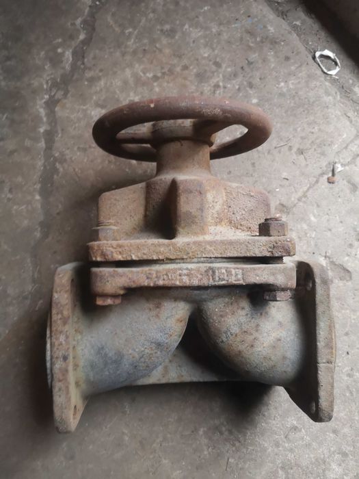 Вентиль клапан задвижка Ду 100