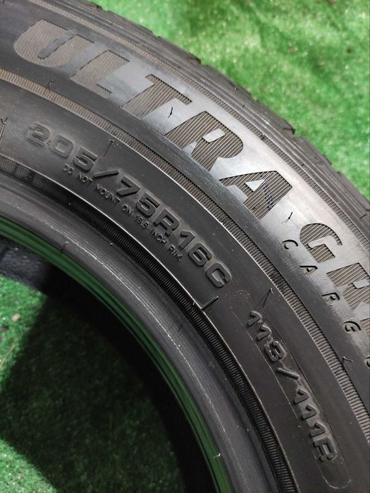 Шини GoodYear UltraGripCargo 205/75R16C Пара Зимові Б/у Склад Оригінал