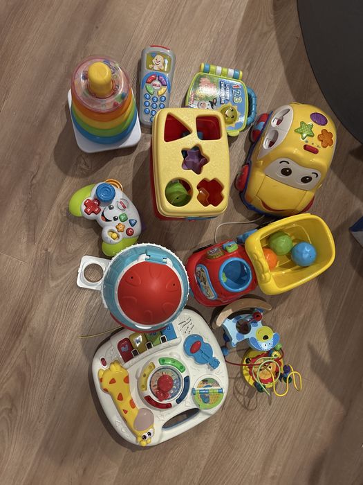 Zabawki fisher price clementoni  vtech jak nowe! Graja!