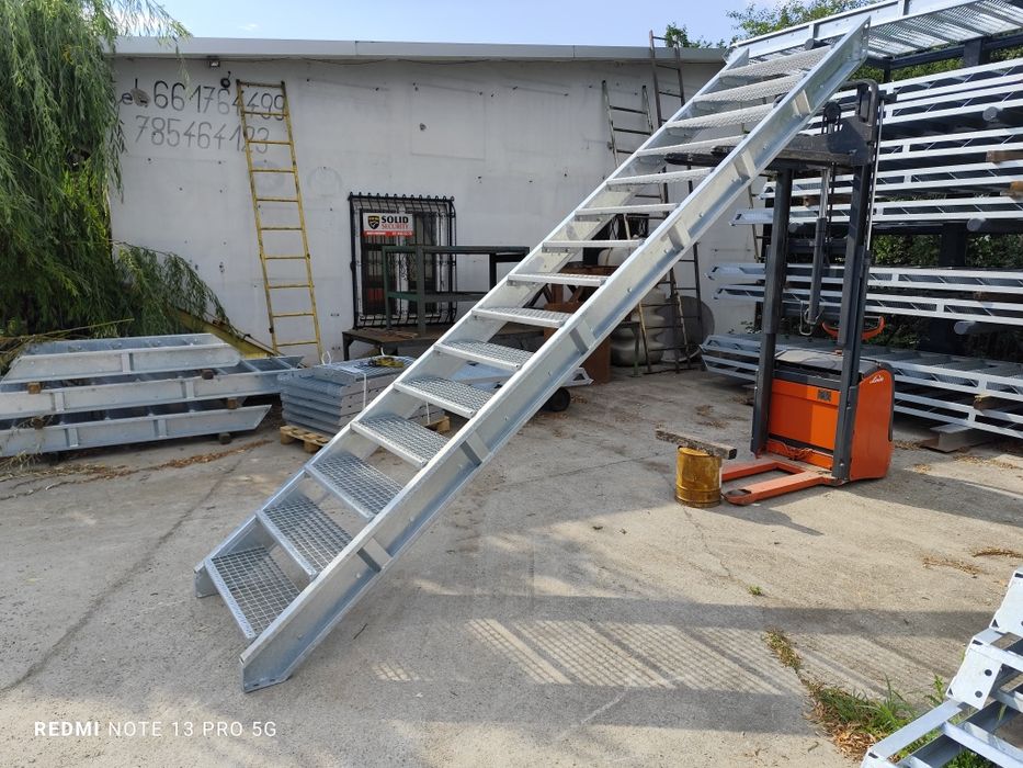 Schody metalowe wema wejście na 3m loft 15 stopni ocynk