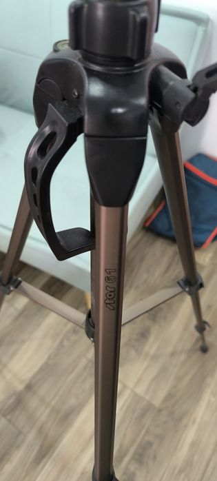 Tripé Star 61 da hama