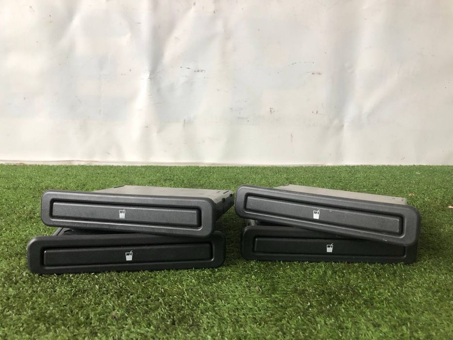 Підстаканники перед  зад вектра с сігнум vectra c signum подстаканник