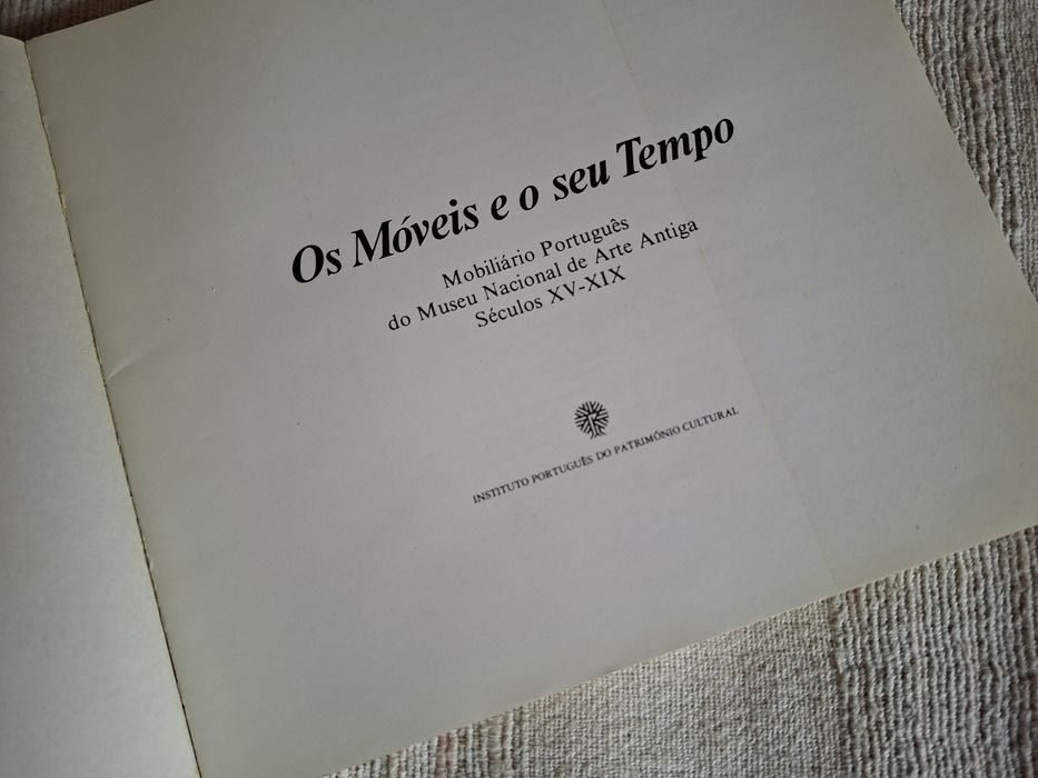 Mobiliário antigo português