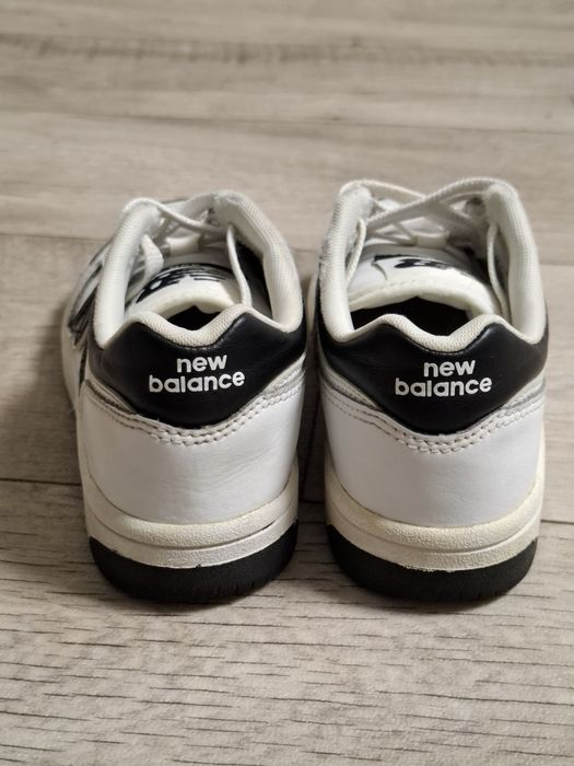 Кроссовки New Balance 480 32 р

Это кроссовки New Balance 480

Это кро