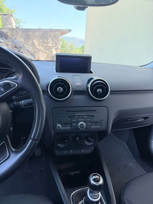 Vendo audi a1 1.6 90cv 195000KM 2014