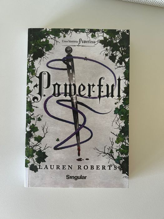 Livros - Coleção Powerless, Lauren Roberts