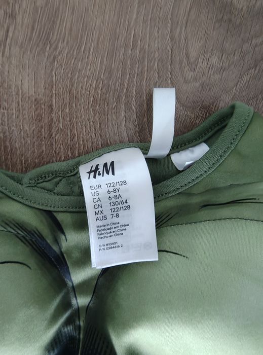Strój dziecięcy Hulk H&M przebranie z mięśniami