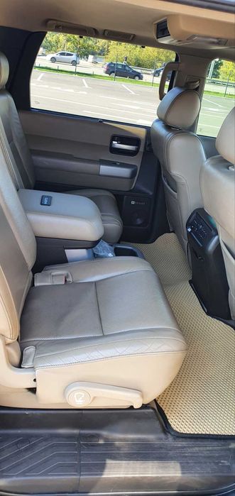 Toyota Sequoia 2008 ТОРГ