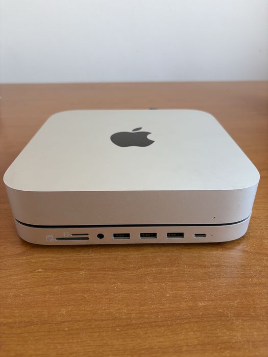 Mac mini 16gb 512gb + hub usb