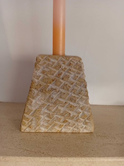 Castical em Marmore Trabalhado