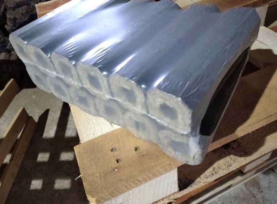 Пелети, брикети, вугілля – надійне рішення для опалення